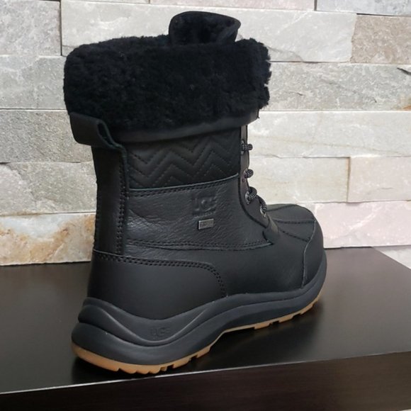 🎁 UGG Adirondack III Nylon Women's Boot - Picture 4 of 5